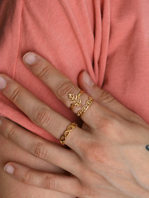 Gold Dubia ring