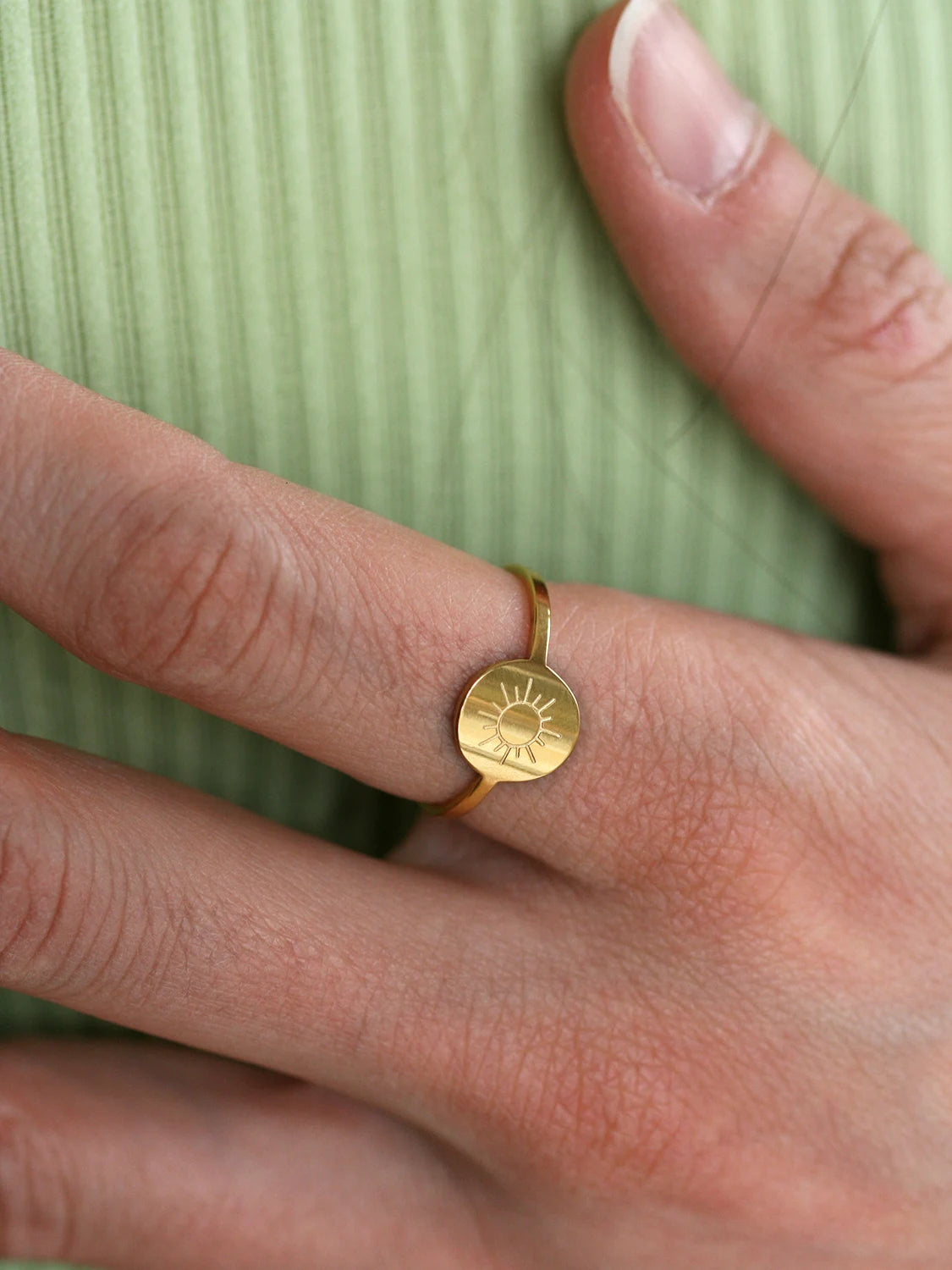 Gold Vitalia ring
