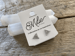 Clous d'oreilles Christina